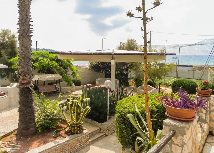 Villa Luisa Fronte Mare Marina di San Gregorio