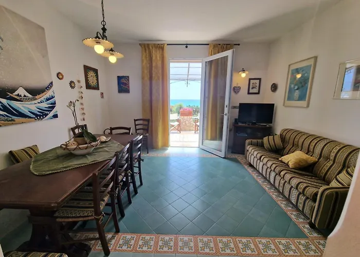 Luisa Fronte Mare Villa