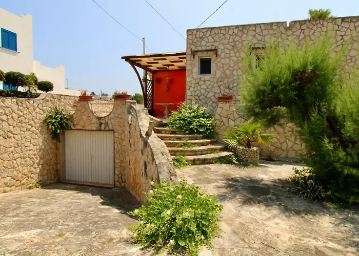 Luisa Fronte Mare Villa Marina di San Gregorio