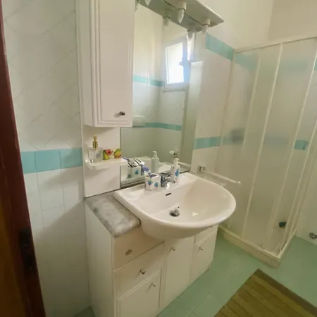 Villa Luisa Fronte Mare Marina di San Gregorio