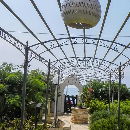 Villa Luisa Fronte Mare